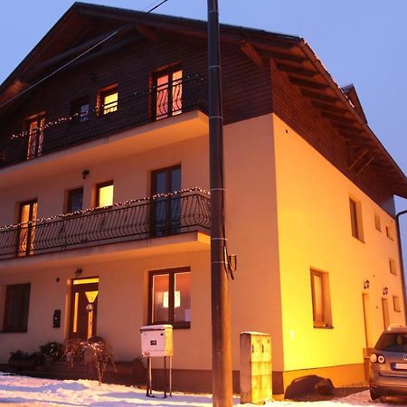 Rekreacny Dom Pod Dedovou Hotel Oscadnica Exterior foto